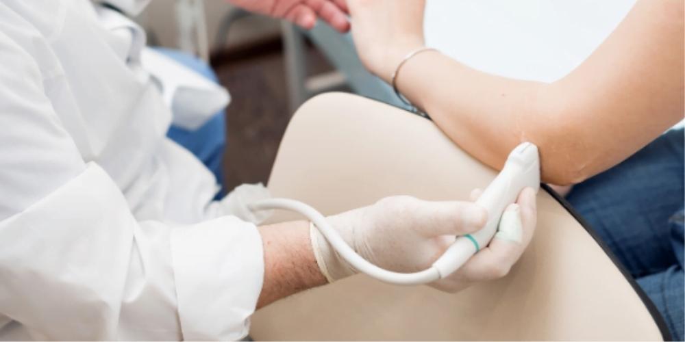 Ultrasound for joint, muscle, and bone exam vs mri in diagnostic imaging